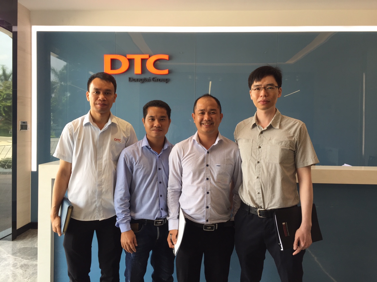 Giám Đốc Công ty TNHH Ray Trượt DTC công tác tại Tổng công ty DTC tại Trung Quốc